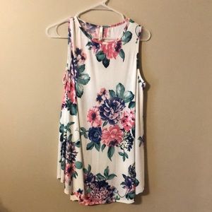 Long floral tank. Large